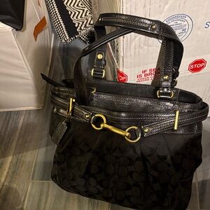 Coach Black and Gold Leathet Shoulder Bag
